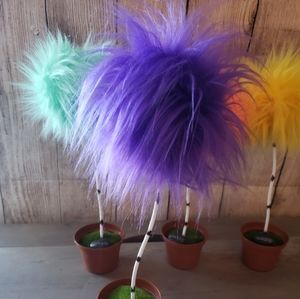 6 single Truffula trees with painted pots and colors have been noted